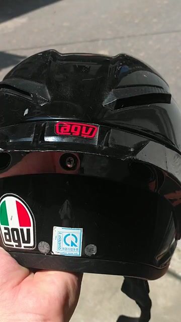 MŨ BẢO HIỂM PHƯỢT AGV MẤT LÓT TRONG. Mua bán Phụ tùng xe tại Quận Bắc Từ Liêm Hà Nội được đăng bởi Dương Diện hình 1