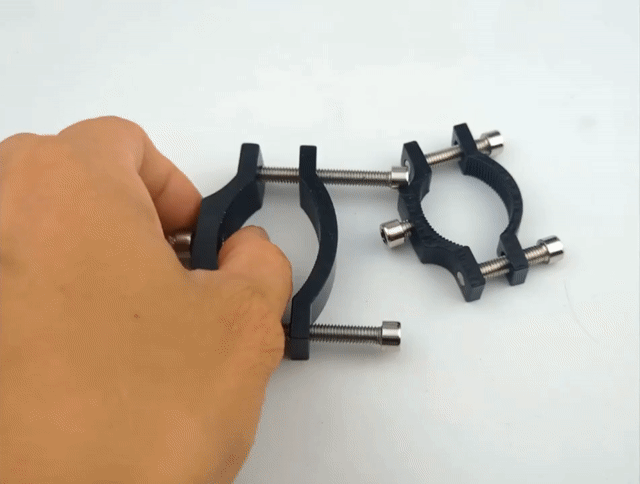 🚨 KẸP GIÁ ĐỠ TREO ĐÈN BẰNG HỢP KIM NHÔM CHẮC CHẮN. Mua bán Phụ kiện (Màn hình, Chuột...) tại Quận Ninh Kiều Cần Thơ được đăng bởi Thanh Sang hình 1