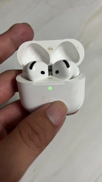 Tai nghe Apple AirPods Trắng. Mua bán Tivi, Âm thanh tại Quận Gò Vấp Tp Hồ Chí Minh được đăng bởi tâm hình 1