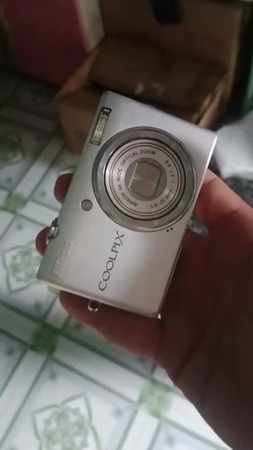 Máy ảnh Nikon Coolpix S570 Bạc. Mua bán Máy ảnh, Máy quay tại Huyện Củ Chi Tp Hồ Chí Minh được đăng bởi Lê Nhựt    có gì bán đó hình 1