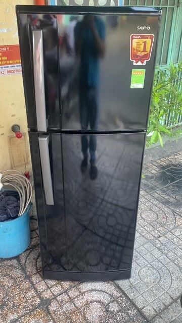 tủ lạnh Sanyo 200l không đóng tuyết bền đẹp. Mua bán Tủ lạnh tại Quận Tân Phú Tp Hồ Chí Minh được đăng bởi Điện Lạnh Thanh Sang hình 1