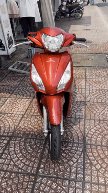 Honda Vision 2017 Đỏ. Mua bán Xe máy tại Quận Phú Nhuận Tp Hồ Chí Minh được đăng bởi Dũng hình 1