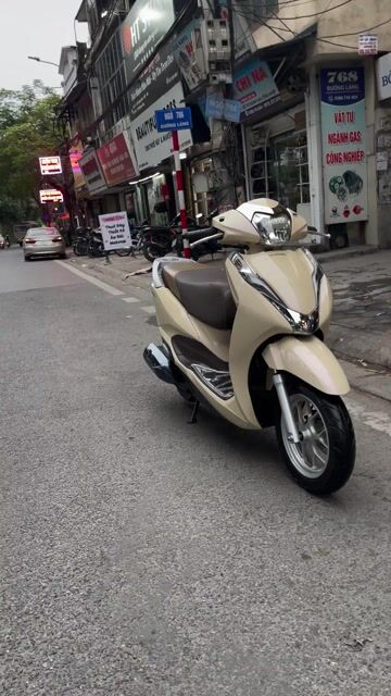 LEAD 125 hàng chất lượng. Mua bán Xe máy tại Quận Đống Đa Hà Nội được đăng bởi Hà hình 1