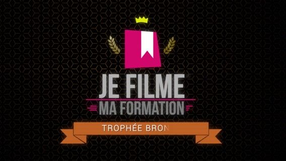Maxime nous présente sa formation de menuisier bâtiment et agencement