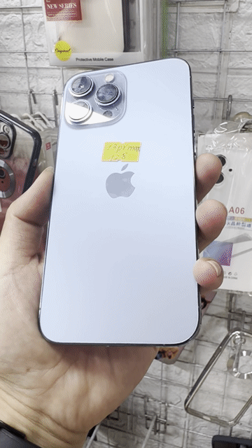 iPhone 13 Pro Max 128GB Xám Việt Nam Pin93%. Mua bán Điện thoại tại Quận Long Biên Hà Nội được đăng bởi ADAYROI ĐIỆN THOẠI RUBY  hình 1