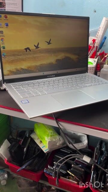 Bán gấp Laptop ASUS A512F i3-8145U 4GB/119GB. Mua bán Laptop tại Thành phố Dĩ An Bình Dương được đăng bởi Hiệu hình 1