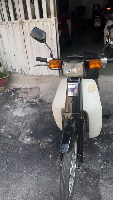Cup tom 97/50cc HonDa bs vip 01686 giay to đay đủ. Mua bán Xe máy tại Huyện Hóc Môn Tp Hồ Chí Minh được đăng bởi Nguyễn minh sang hình 1