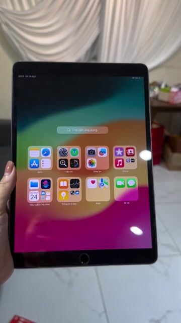 Apple iPad Pro 10.5 64GB Xám. Mua bán Máy tính bảng tại Quận Hoàng Mai Hà Nội được đăng bởi Ly Ly hình 1