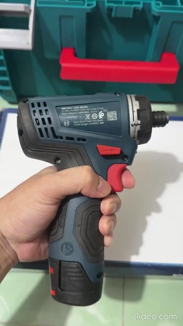 Máy khoan bắt vít Bosch GSR 120-LI (95%). Mua bán Đồ chuyên dụng, Giống nuôi trồng tại Thành phố Thuận An Bình Dương được đăng bởi Toàn hình 1