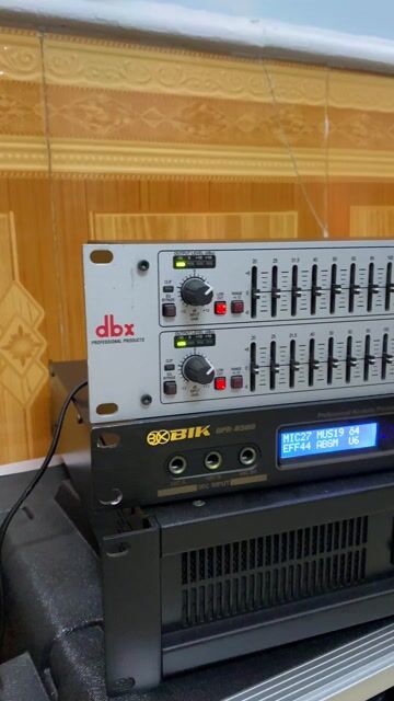 Equalizer DBX 231S( Lọc Xì ) Chính hãng Ba Sao. Mua bán Tivi, Âm thanh tại Thành phố Nam Định Nam Định được đăng bởi Quốc Trinh hình 1
