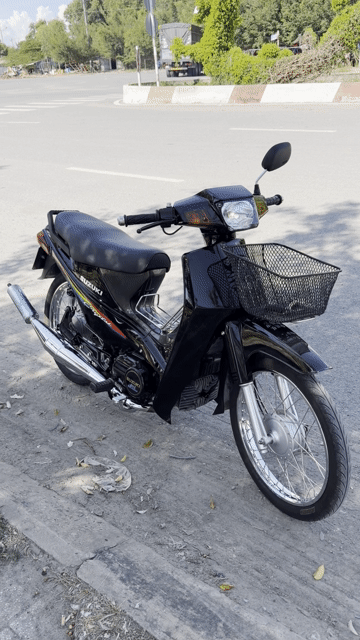 Suzuki Crystal 110 Đen 110cc. Mua bán Xe máy tại Thành phố Rạch Giá Kiên Giang được đăng bởi phong hình 1
