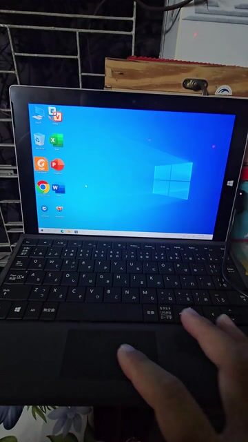 Microsoft Surface 3 4GB/128GB. Mua bán Laptop tại Thành phố Biên Hòa Đồng Nai được đăng bởi Hieu Pham hình 1