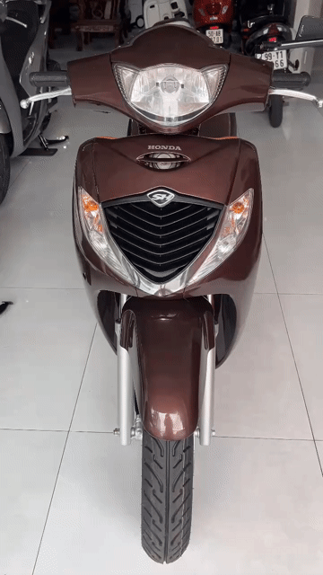 Honda SHi 150 Nâu. Mua bán Xe máy tại Quận 12 Tp Hồ Chí Minh được đăng bởi Cửa hàng Xe máy 380 hình 1