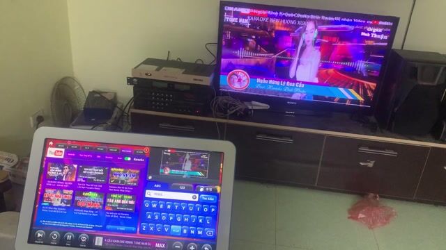 Đầu Karaoke VietKTV OKARA 22 inch cảm ứng. Mua bán Tivi, Âm thanh tại Huyện Gia Lâm Hà Nội được đăng bởi anh hoang hình 1