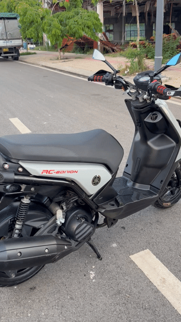 Yamaha BW’S màu Xám Hot 125cc Full đồ chơi đẹp 99%. Mua bán Xe máy tại Quận Bình Tân Tp Hồ Chí Minh được đăng bởi Cửa Hàng Xe Máy Gia Kiệt hình 1