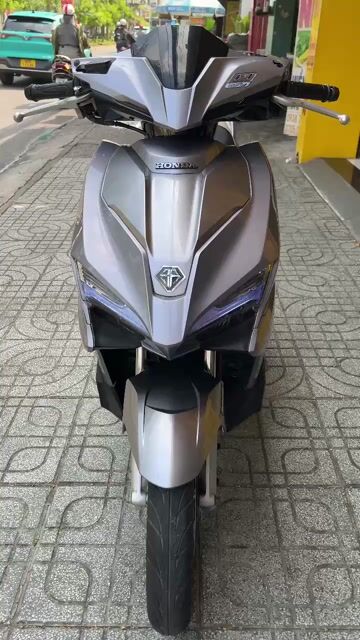 Honda Air Blade 2019 Xám. Mua bán Xe máy tại Quận 12 Tp Hồ Chí Minh được đăng bởi Cửa hàng Xe máy 380 hình 1
