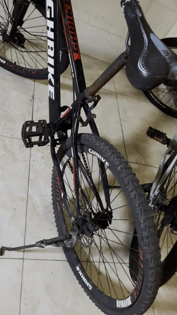 Xe đạp thể thao GHBIKE Đen, Đỏ. Mua bán Xe đạp tại Huyện Cần Giuộc Long An được đăng bởi Quý Hảo hình 1