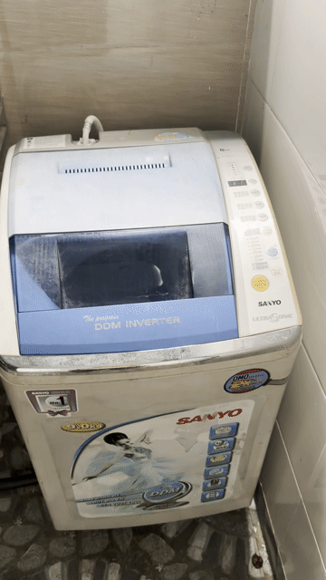 Máy giặt Sanyo DDM Inverter 9.0kg Trắng xanh. Mua bán Máy giặt tại Huyện An Dương Hải Phòng được đăng bởi Phát Thanh Lý  hình 1