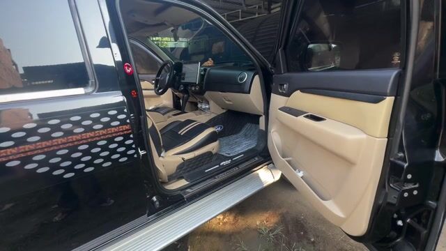 Ford Everest 2010 - 120000 km. Mua bán Ô tô tại Quận Tân Bình Tp Hồ Chí Minh được đăng bởi Triệu Nguyễn  hình 1