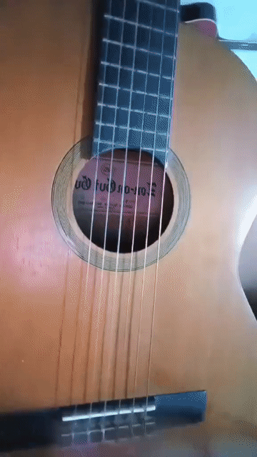 Đàn guitar Classic Zen-On 50. Mua bán Nhạc cụ tại Quận Kiến An Hải Phòng được đăng bởi Vinh Phamquang hình 1