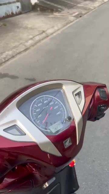 🌈Xe Honda Lead 2014 125 Fi màu đỏ mới len ken 95 %. Mua bán Xe máy tại Thành phố Thủ Đức Tp Hồ Chí Minh được đăng bởi Nguyễn Thanh Bình hình 1