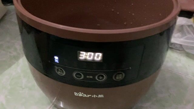 Nồi hầm điện Bear 4.5L Nâu. Mua bán Bếp, lò, đồ điện nhà bếp tại Quận 5 Tp Hồ Chí Minh được đăng bởi như phụng hình 1