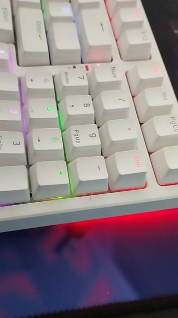 Bàn phím cơ V500 Pro - 98 Trắng. Mua bán Phụ kiện (Màn hình, Chuột...) tại Quận Tân Phú Tp Hồ Chí Minh được đăng bởi Tên chưa cung cấp hình 1