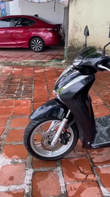 Bán SH125i CBS 2022 màu đen - người dùng. Mua bán Xe máy tại Huyện Sóc Sơn Hà Nội được đăng bởi Vũ Văn Trường hình 1