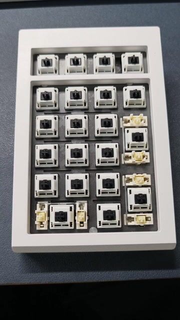 Bàn phím số numpad LMK21 Trắng Nhôm CNC. Mua bán Phụ kiện (Màn hình, Chuột...) tại Thành phố Bến Tre Bến Tre được đăng bởi PV hình 1