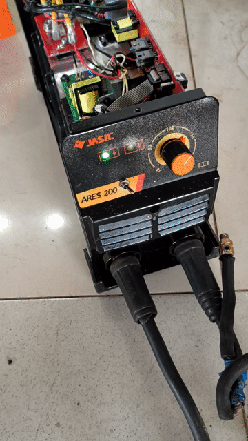Máy hàn que Jasic Weldcom Ares 200 Cam Đã sử dụng. Mua bán Đồ chuyên dụng, Giống nuôi trồng tại Huyện Trảng Bom Đồng Nai được đăng bởi Shop sửa máy hàn hình 1