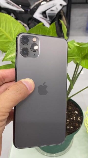 Apple iPhone 11 Pro Max 64GB Xám. Mua bán Điện thoại tại Quận Bình Thuỷ Cần Thơ được đăng bởi HK286cmt8 hình 1