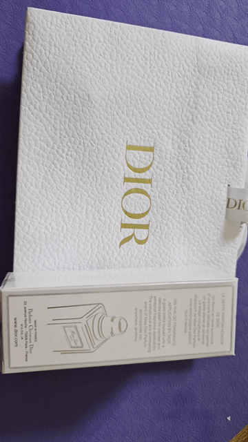 Nước hoa lăn Dior Miss Dior Parfum Nữ 20ml Mới. Mua bán Nước hoa tại Quận Hà Đông Hà Nội được đăng bởi Chi Mai hình 1