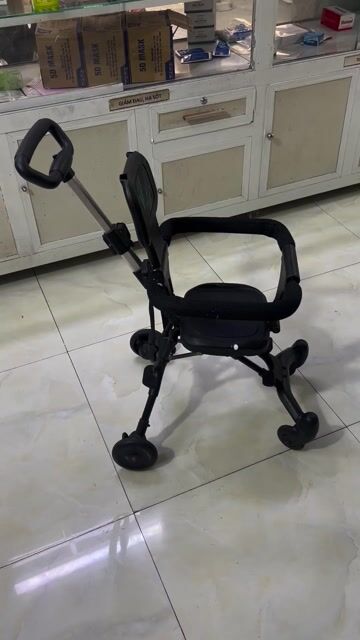 Dọn nhà thanh lý Xe đẩy trẻ em. Mua bán Mẹ và bé tại Quận 11 Tp Hồ Chí Minh được đăng bởi Le Tien Minh hình 1