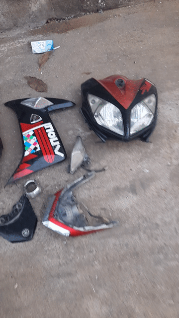 Phụ tùng Yamaha Nouvo 4 Đỏ Đen. Mua bán Phụ tùng xe tại Quận 7 Tp Hồ Chí Minh được đăng bởi Anh Tuấn  hình 1