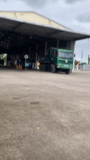 hết cv. bán gấp ben  15 tấn.   đời 2015. giá rẻ.. Mua bán Xe tải, xe ben tại Huyện Chư Sê Gia Lai được đăng bởi Tường Nguyễn  hình 1