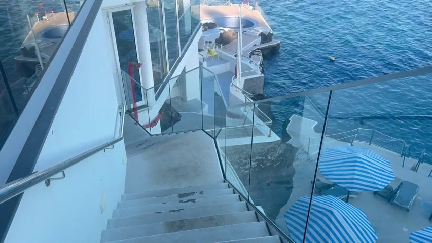 Where is this stairway to paradise