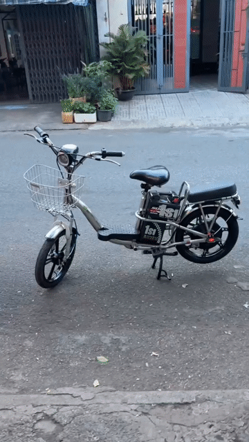 Xe đạp điện lắp bình mới 100% bảo 12 tháng bình. Mua bán Xe đạp tại Thành phố Biên Hòa Đồng Nai được đăng bởi XE ĐIỆN THÚY DUYÊN hình 1