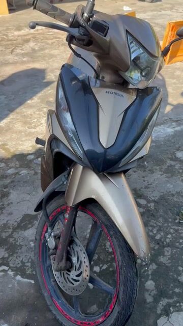 Chính chủ cần tiền bán xe,honđa weve rsx 125. Mua bán Xe máy tại Thành phố Thanh Hóa Thanh Hóa được đăng bởi Duong Le hình 1