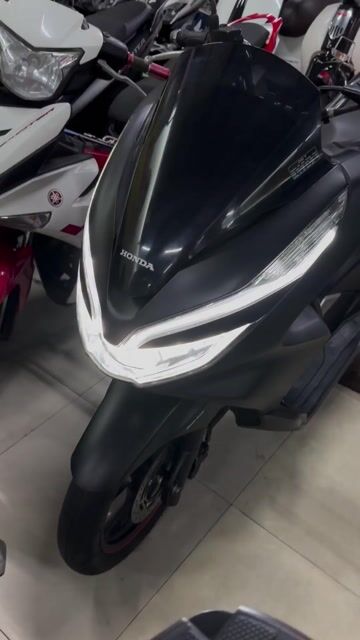 📌📣 PCX 2018 150cc đen nhám quá đẹp, cứng ngắt. Mua bán Xe máy tại Thành phố Huế Thừa Thiên Huế được đăng bởi Xe Máy Nhật Vy hình 1