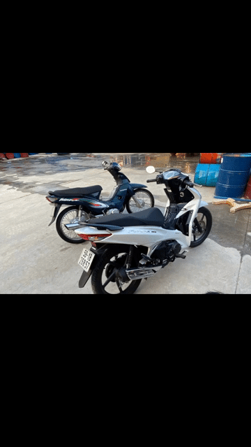 Honda Future 2025 Trắng 3100km. Mua bán Xe máy tại Huyện Hóc Môn Tp Hồ Chí Minh được đăng bởi Lê Hiếu hình 1