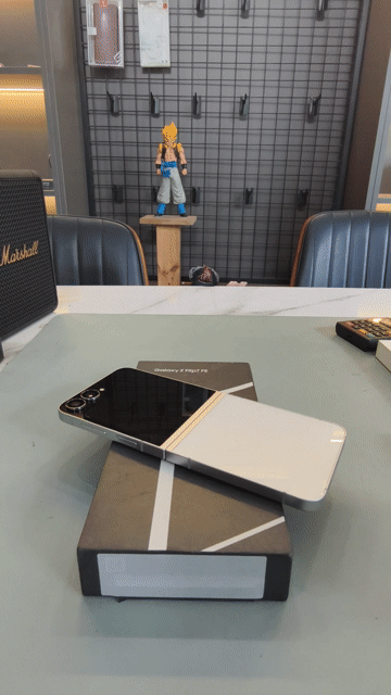 Samsung Z Flip7 FE 128GB Đen, Trắng 99%. Mua bán Điện thoại tại Quận Gò Vấp Tp Hồ Chí Minh được đăng bởi HoangDang hình 1