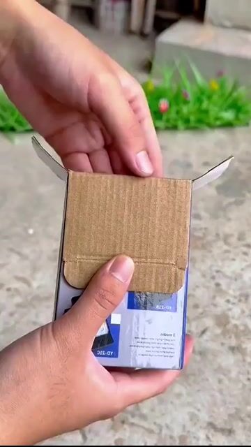 Đèn kẹp năng lượng Đen cảm biến hồng ngoại. Mua bán Đèn tại Quận Liên Chiểu Đà Nẵng được đăng bởi Store Love Style hình 1