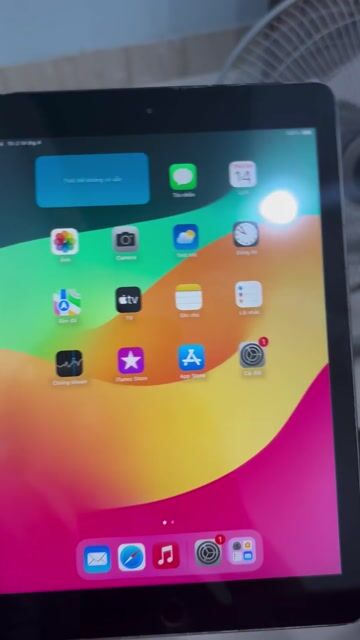 iPad Gen 6 32GB 4G. Mua bán Máy tính bảng tại Quận Hai Bà Trưng Hà Nội được đăng bởi Dũng hình 1
