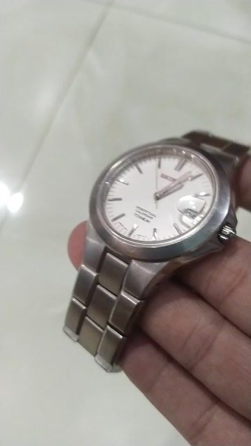 Đồng hồ Seiko Titanium Bạc 38. Mua bán Đồng hồ tại Quận Cẩm Lệ Đà Nẵng được đăng bởi Đồng hồ Đà Nẵng  hình 1