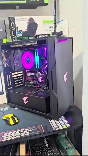 Bán thùng pc i7 8700k + màn 27inch 100hz(bh2027). Mua bán Máy tính để bàn tại Thành phố Dĩ An Bình Dương được đăng bởi Cocacola hình 1