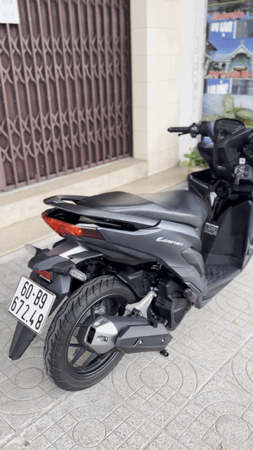 Honda Vario 125cc 2020 Xám nhám. Mua bán Xe máy tại Thành phố Biên Hòa Đồng Nai được đăng bởi Khiêm Đỗ hình 1