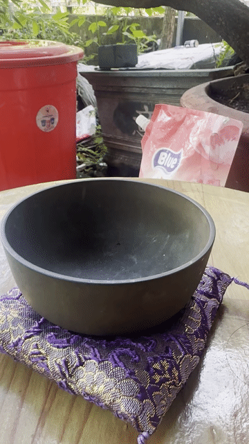 Chuông đồng Nhật Bản âm vang. Mua bán Đồ sưu tầm, đồ cổ tại Thành phố Biên Hòa Đồng Nai được đăng bởi đặng quang tuyến hình 1