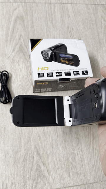 Máy quay phim HD 16X ghi hình sắc nét. Mua bán Máy ảnh, Máy quay tại Quận Bình Thạnh Tp Hồ Chí Minh được đăng bởi oanh hình 1