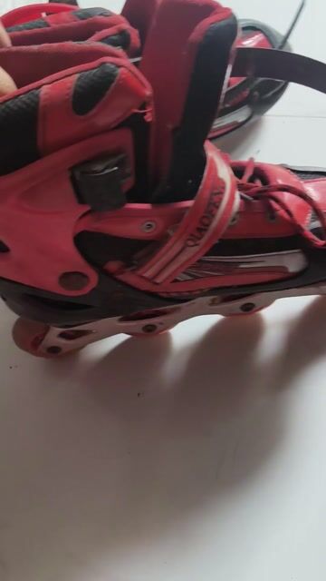Giày trượt patin Đen Xanh size 37-42. Mua bán Đồ thể thao, Dã ngoại tại Huyện Cần Giuộc Long An được đăng bởi Bích Hà Ho hình 1