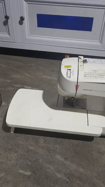 Máy may Jaguar gia đình Nhật Bản Trắng. Mua bán Đồ chuyên dụng, Giống nuôi trồng tại Thị xã Phú Mỹ Bà Rịa - Vũng Tàu được đăng bởi Vinh Hoa hình 1